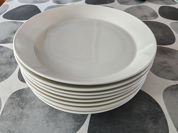 Iittala Teema valkoinen ruokalautanen 9 kpl