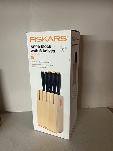 Fiskars veitsiteline
