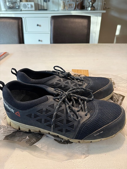 Reebok turvakengät