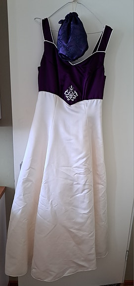 Juhlapuku, valkoinen/violetti