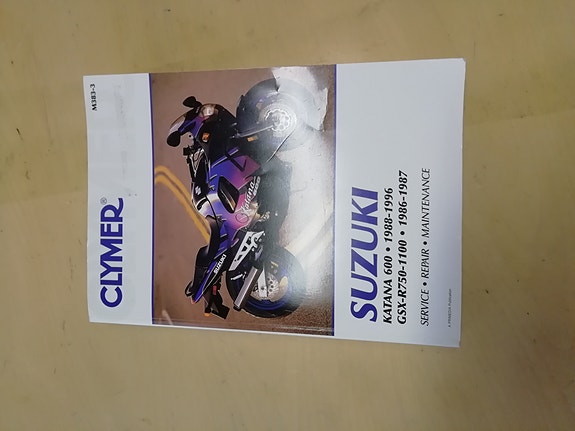 Suzuki katana