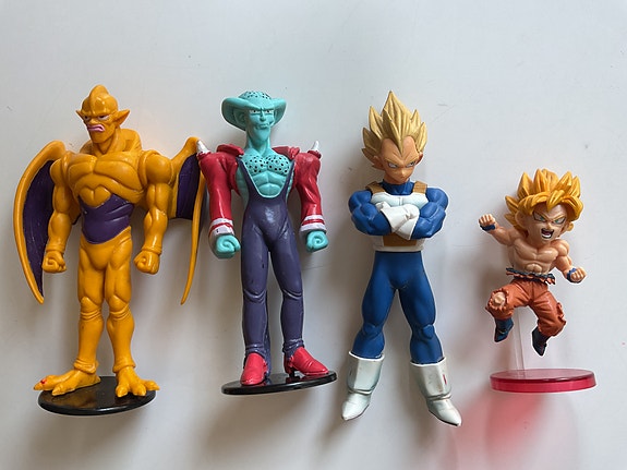 Dragon ball keräily figuureita