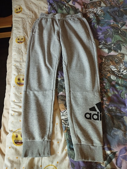 Adidas college housut 164 cm