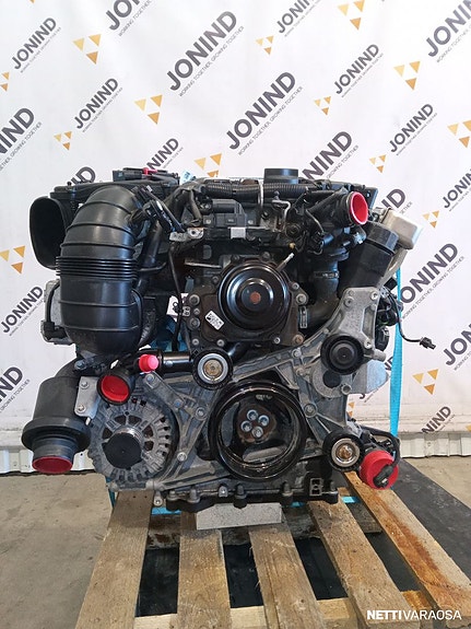 Mercedes-Benz Käytetty vaihtomoottori 200 2010 2.1 Diesel 100kw moottori 651925