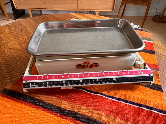 Prima merkkinen retro keittiövaaka