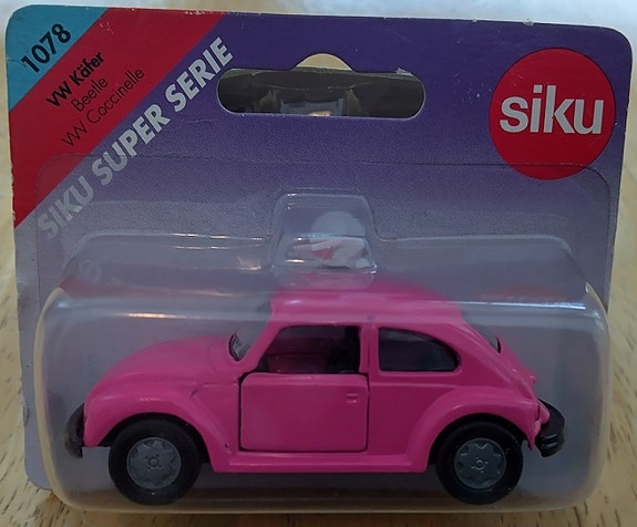 VW Kupla 1303 LS Sedan 2 door Pink 1978 Siku Super Serie 1:55 hieno pikkuauto