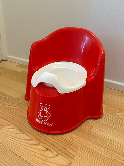 BabyBjörn potta punainen