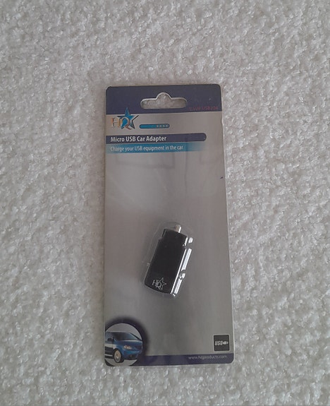 USB adapteri autoon