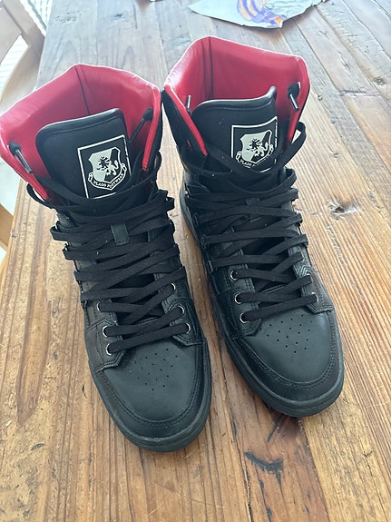Vlado footwear maiharit/tennarit. Koko 41,5 (42)