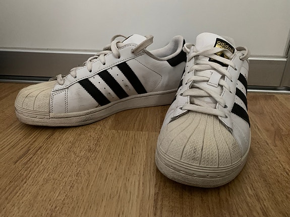 Adidas superstar vähän käytetyt kengät