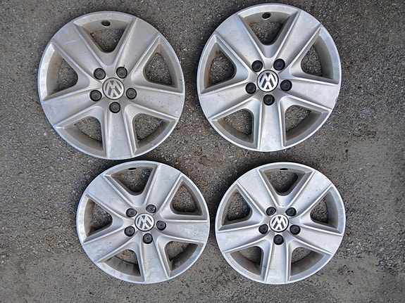 Volkswagen Golf Mk6 vm. 2008-12 pölykapselit