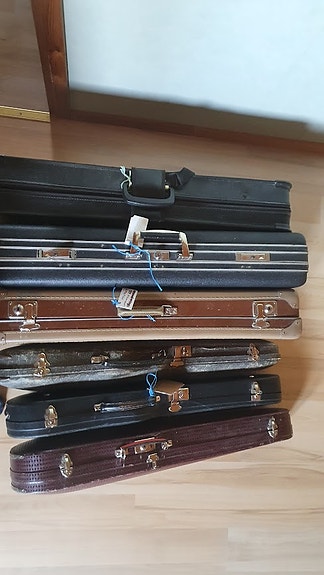 Viulu 4/4, 6 Koteloa, Hyviä Ja Toimivia. Hinnat 14-30€/kpl