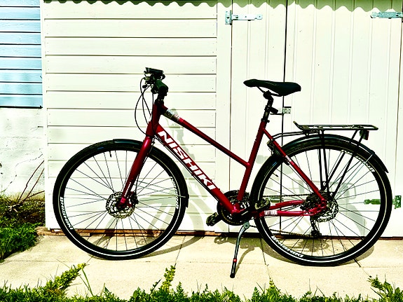 28" Nishiki Hybrid 401