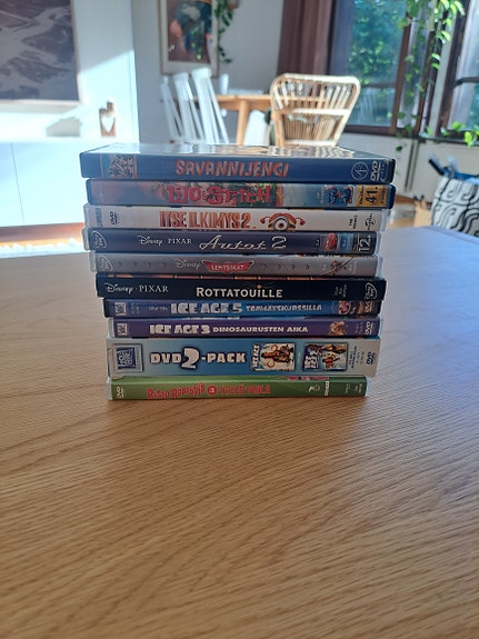 Lasten DVD-paketti