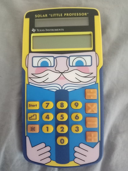 texas Instruments lapsille laskin