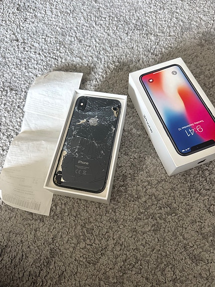 iPhone X