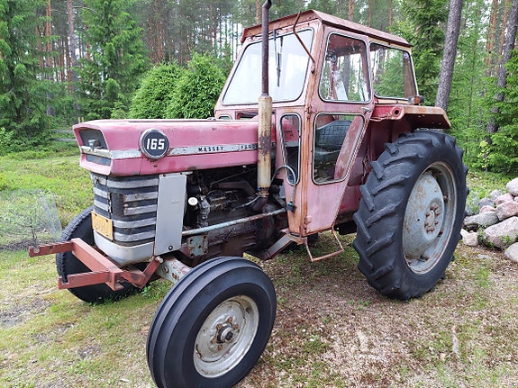 Massey Ferguson 165