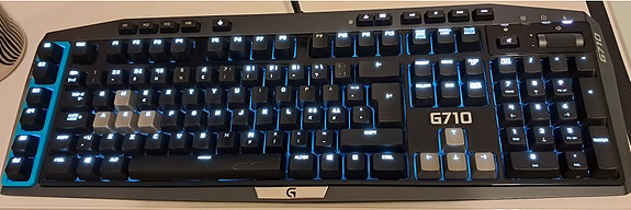 Logitech G710 mekaaninen näppäimistö