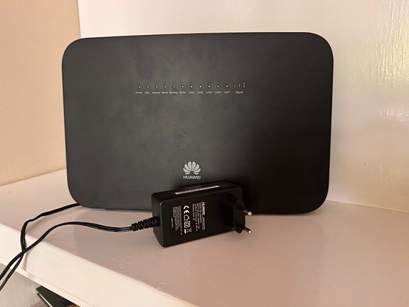 Huawei DN9245W WiFi Router / Modem – Working
