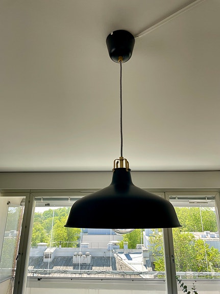 Ikea kattovalaisin