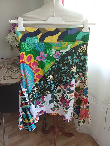Desigual hame