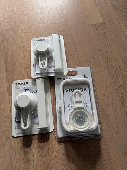 IKEA wc paperitelineet +saippuakuppi