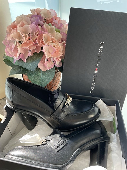 Tommy Hilfiger kengät