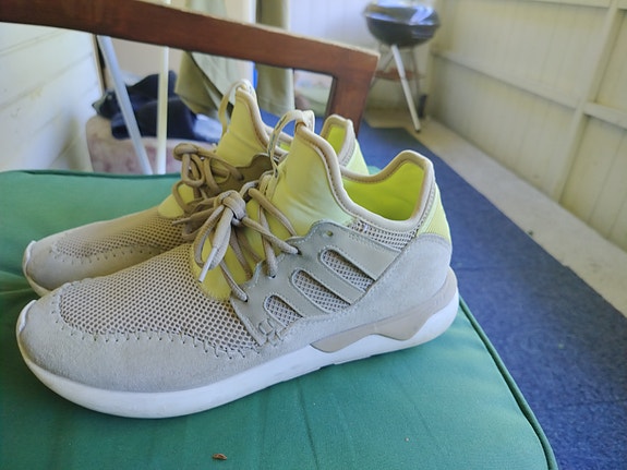 adidas lenkkarit 42