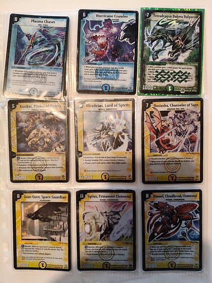 Duel Masters -keräilykorttipaketti