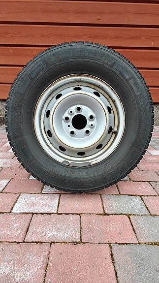 Michelin Agilis X-Ice North