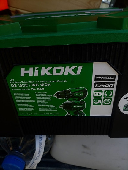 HiKOKI DS18DE / WR18DH akkuporakone ja iskevä mutterinväännin Li-ion