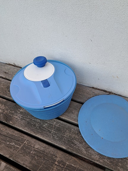 Salaattilinko tupperware