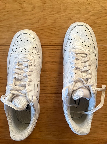 Nike valkoiset lenkkarit koko 42