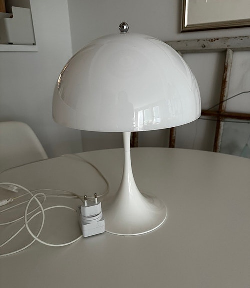 Louis Poulsen Panthella Mini valaisin