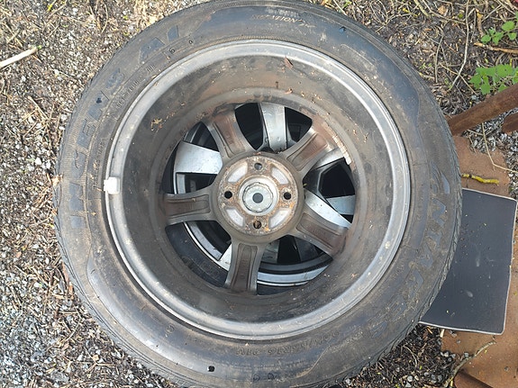 Hyvä kuntoiset kesärenkaat