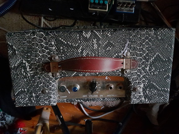 Product image 3 of 3