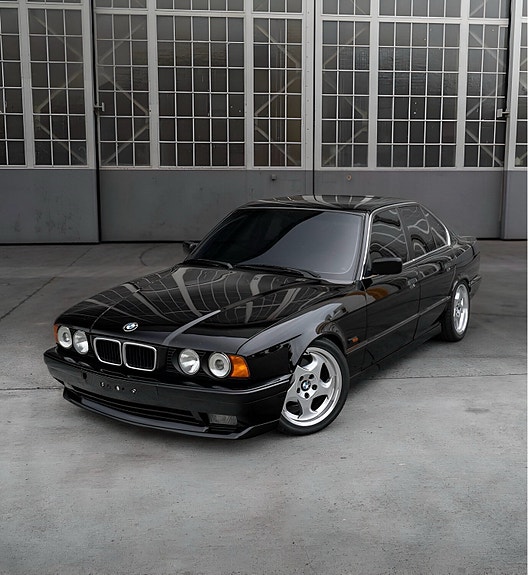 Ostetaan Bmw e34 mtech/m5 osia.