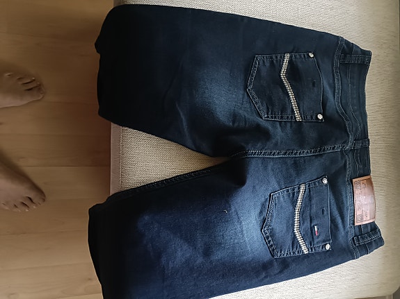 Tommy Hilfiger shortsit