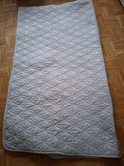 Päiväpeitto 120 cm sänkyyn