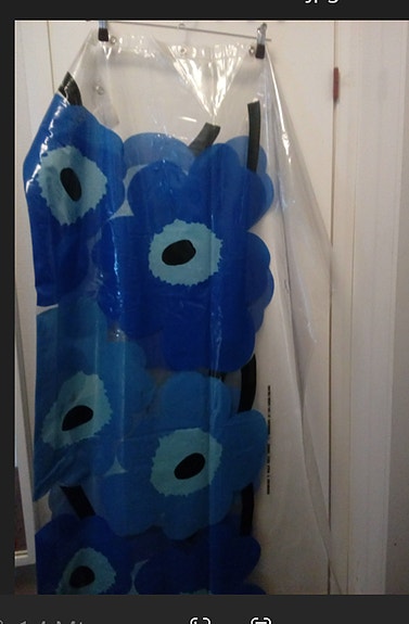 MARIMEKKO "UNIKKO" suihkuverho noin 180 X 200 CM   Käytetty siistikuntoinen,