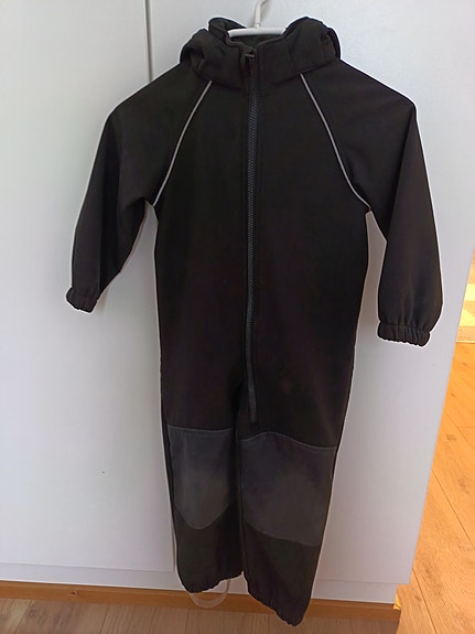 Softshell haalari