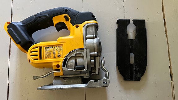 DeWalt DCS331 18V XR -pistosaha (Runko)