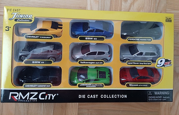 Yhdeksän uutta RMZ City Junior Collection -sarjan die cast -pienoisautoa