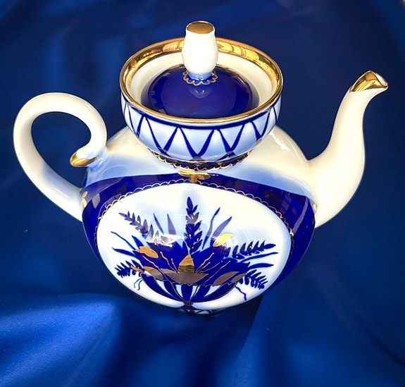 Lomonosov teekannu 600 ml