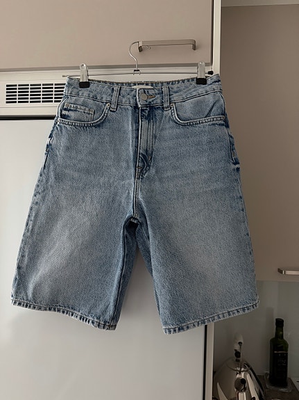 Shortsit HM koko 38