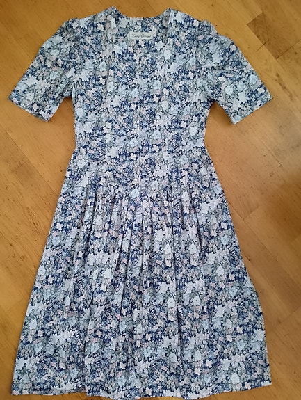 Lady Concept kukkamekko kesämekko koko 40 kirjava