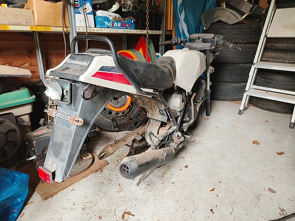 Kawasaki AR 125