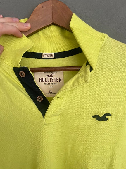 Hollister polo