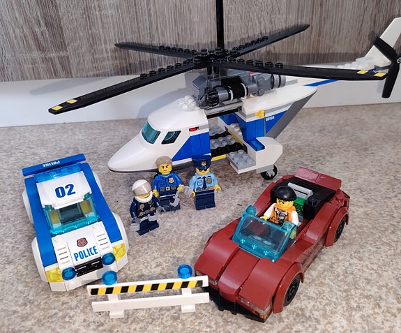 Lego City 60138.High-speed Chase