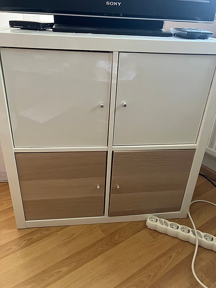 Ikea kallax ovilla